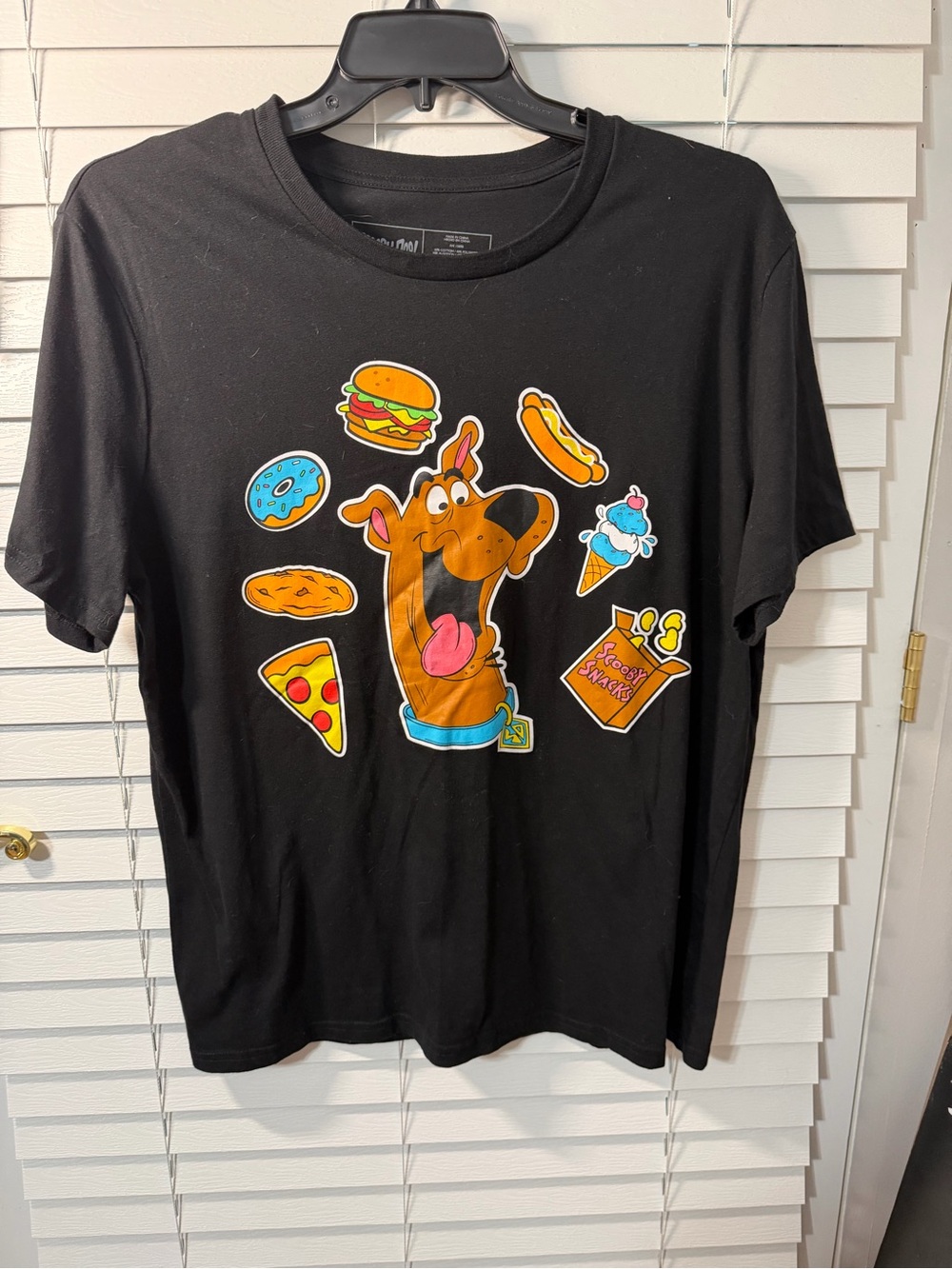 Scooby doo Black Graphic Tee - Food Icons
